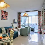 Lägenhet Tropical - Parking, Wifi, Ac Torremolinos