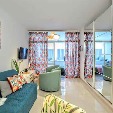 Lejlighed Tropical - Parking, Wifi, Ac *